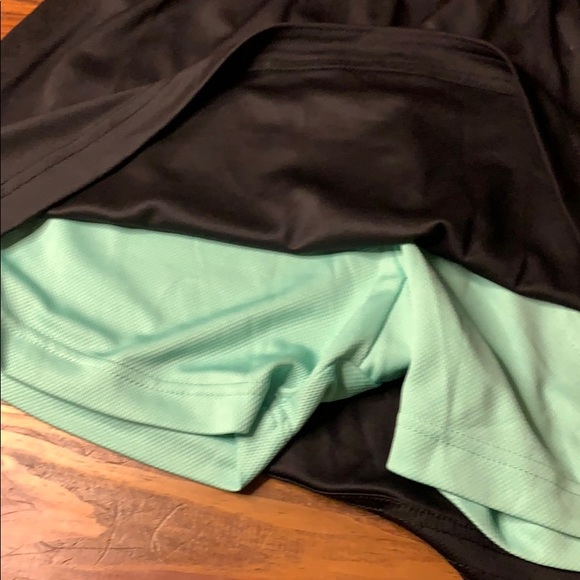 Tail athletic skort black medium - Picture 2 of 3